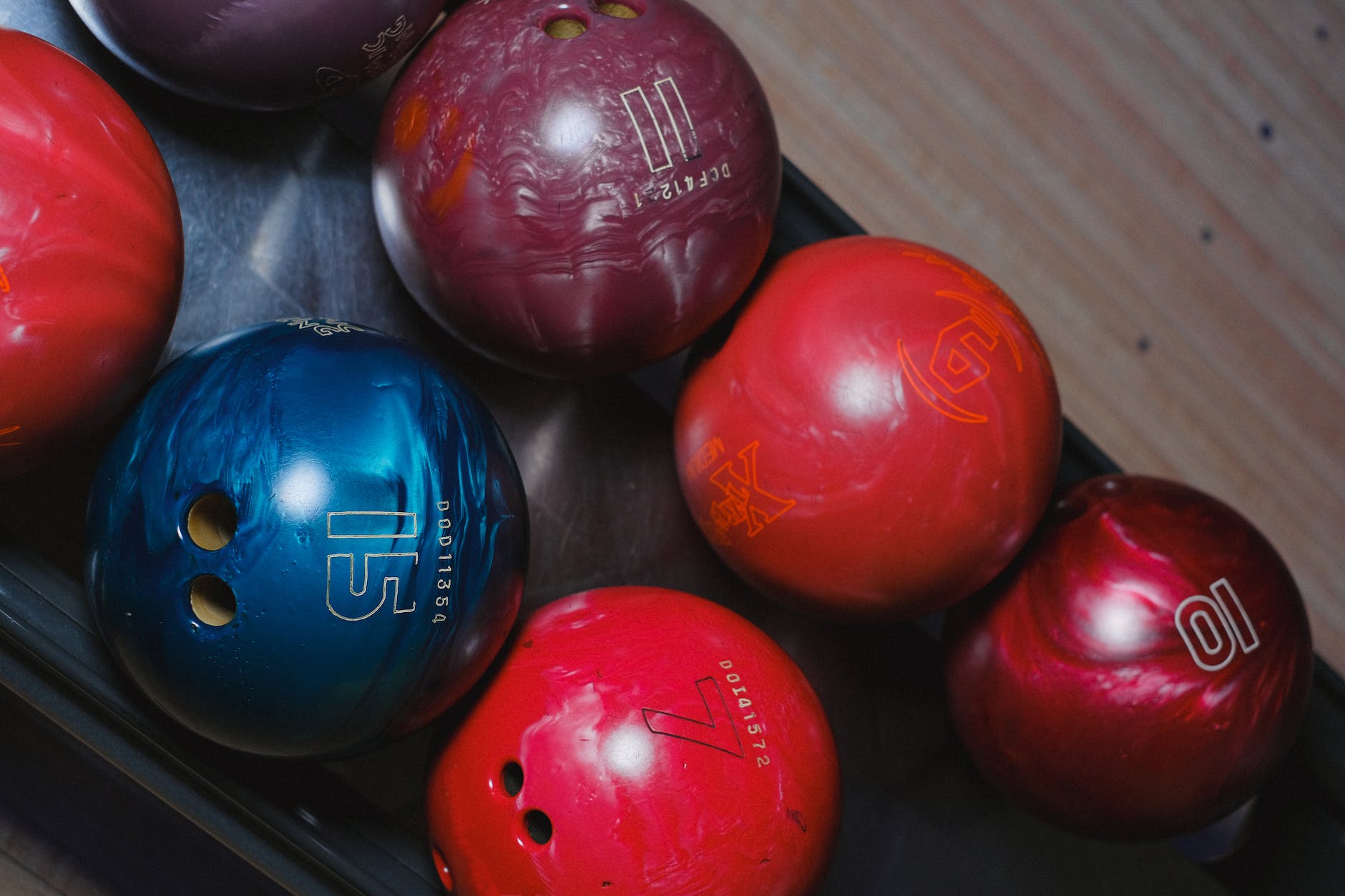 different color bowling balls